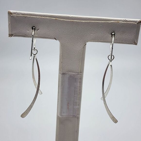 International Bullion Brokers Sterling Silver Dangling Earrings - Picture 3 of 4